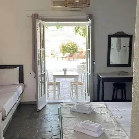 Paros Poolside Cozy Nests - Summer & Salty Getaways 3*
